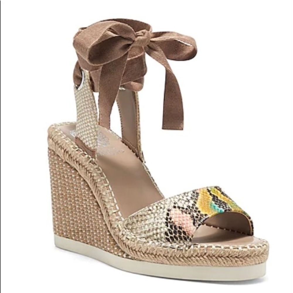 Vince Camuto Bendsen wedge sandal